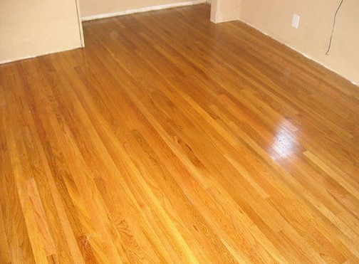 hardwoodfloorbeforeafter.jpg